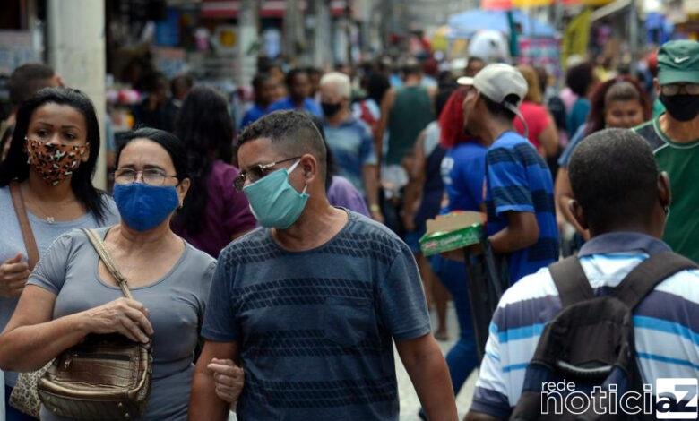 Máscaras podem ser obrigatórias em espaços fechados de São Paulo