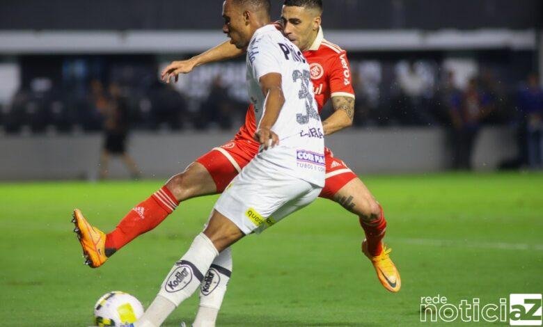 Santos fica no empate contra o Internacional após o VAR trazer novo prejuízo