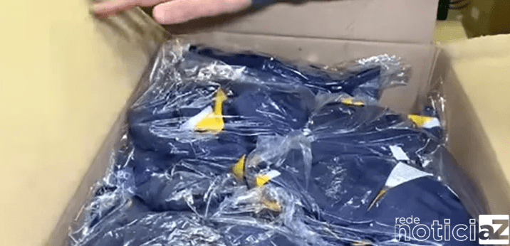 Uniformes escolares são entregues em Itatiba cinco meses após o começo do ano letivo