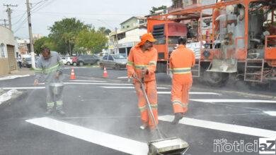 Vias de Jundiaí asfaltadas recebem sinalização