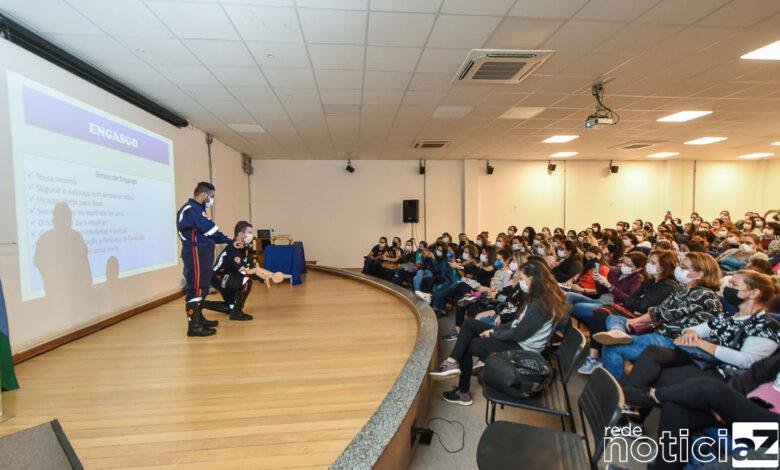Educadores de Jundiaí passam por curso de capacitação de primeiros socorros