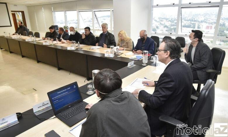 Reunião interplataformas em Jundiaí