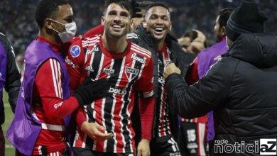 São Paulo goleia Universidad Católica no Chile, mesmo com três jogadores expulsos