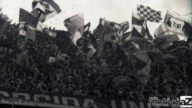 Os bandeirões com mastro podem voltar aos estádios após 26 anos em São Paulo