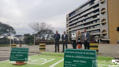 Posto de recarga para carros de propulsão elétrica foi implantado na Prefeitura de Jundiaí