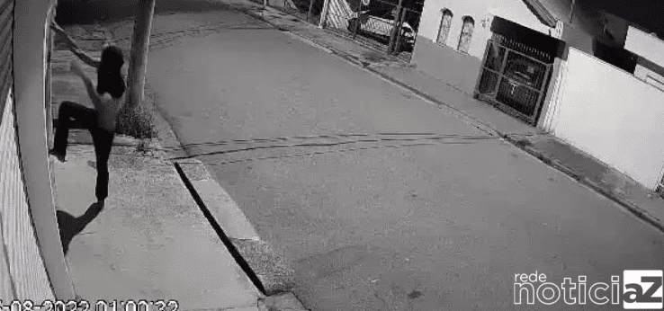 Bandido é flagrado invadindo residência para executar furto