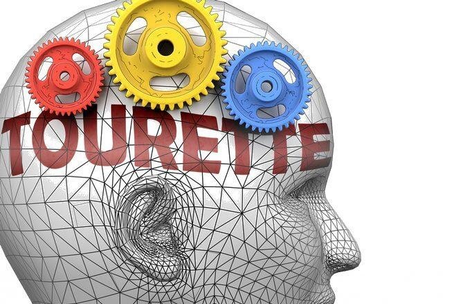 Adolescente sofre com Síndrome de Tourette e faz apelo