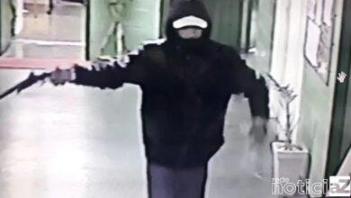 VÍDEO - Homem armado invade escola municipal de São Paulo