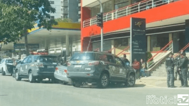 Veículo da Rota é atingido por Motorista em cruzamento