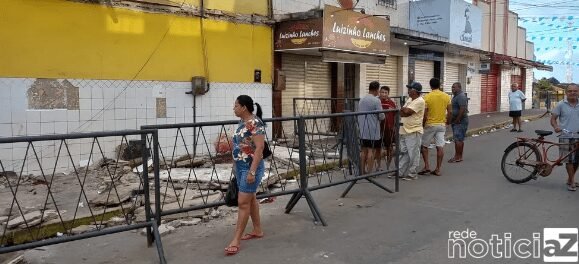 Desabamento de marquise deixa cinco mortos e nove feridos em Pernambuco