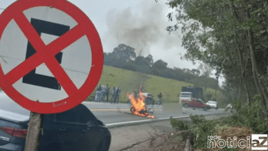 Moto explode após batida e motociclista morre em Várzea Paulista