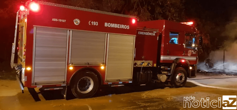 Barraco sofre incêndio em Campo Limpo Paulista