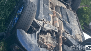 Carro capota e deixa uma pessoa ferida em Campo Limpo