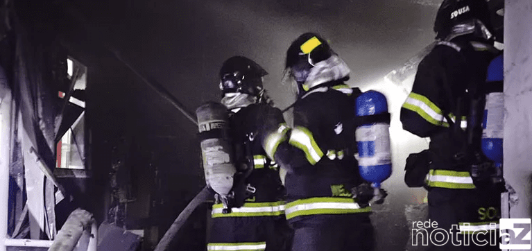 Casa sofre incêndio em Campo Limpo Paulista