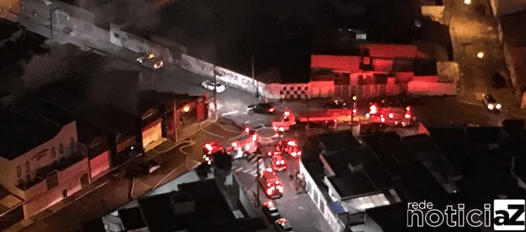 Fogo consome loja de peças para veículos em Jundiaí