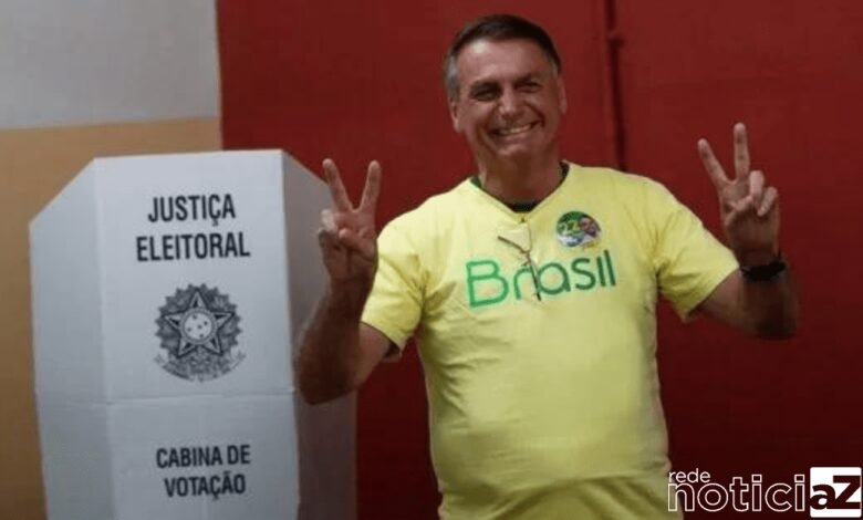 VÍDEO Bolsonaro vota para 2º turno no rio de Janeiro