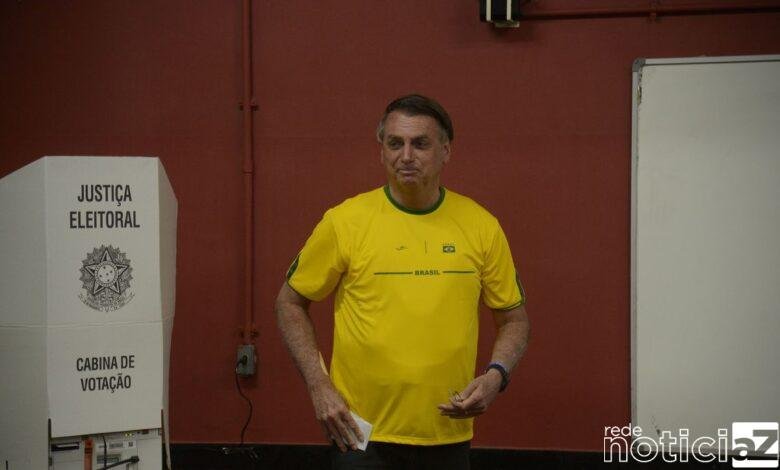Bolsonaro vota em escola municipal no Rio de Janeiro