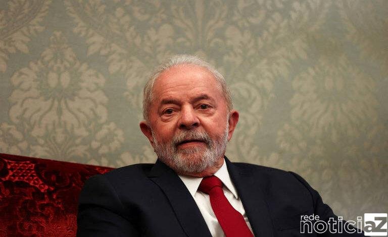 Lula passa por cirurgia na laringe em São Paulo e recebe alta