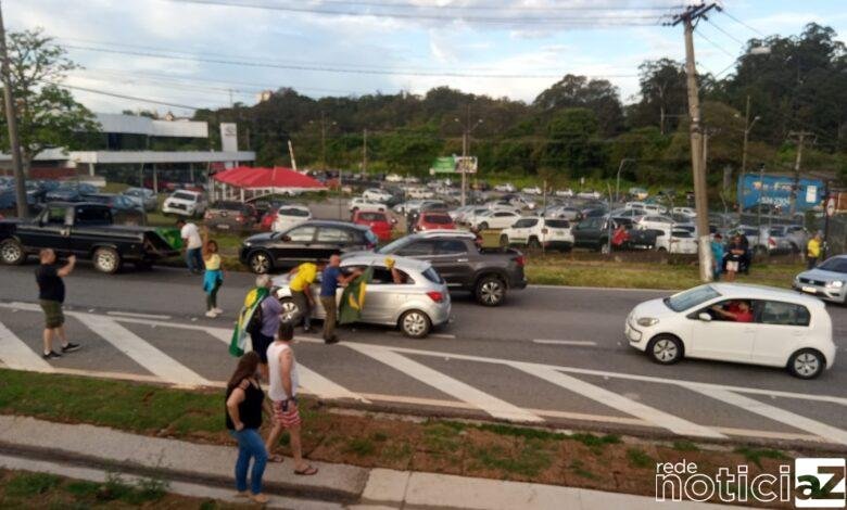 Rodovias da Região de Jundiaí seguem com bloqueios