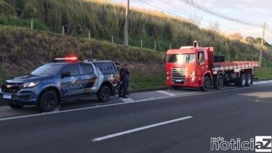 Caminhão roubado é recuperado e homem é preso pela Guarda de Jundiaí