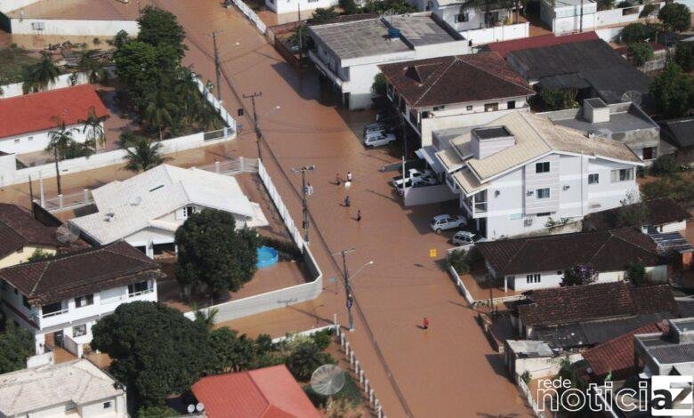 Chuvas levam cidades de Santa Catarina a decretar emergência