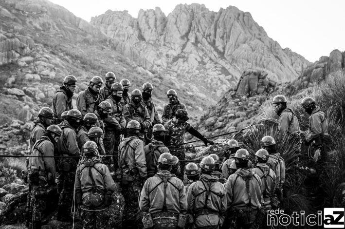 Formação dos oficiais combatentes do Exército Brasileiro é retratada em livro