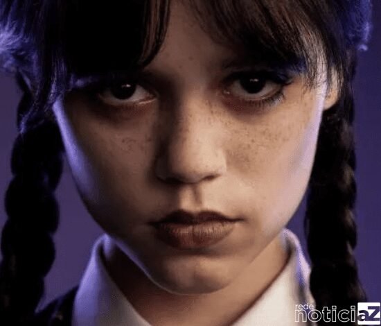 Wandinha se torna a segunda série mais assistida da Netflix