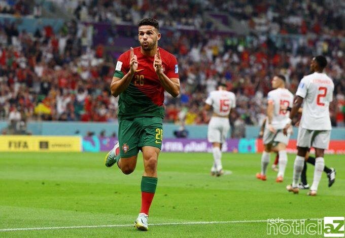 Portugal com CR7 no banco vai às quartas de final aplicando um "massacre" na Suíça