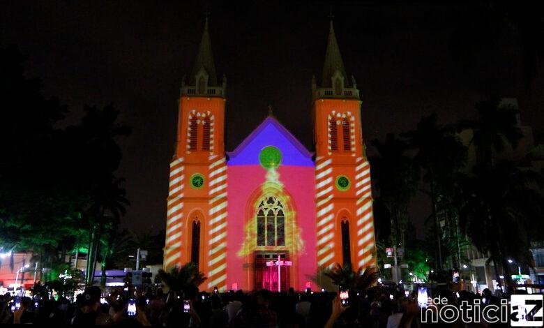 Nova iluminação e Casa do Papai Noel são inaugurados pela ACE Jundiaí