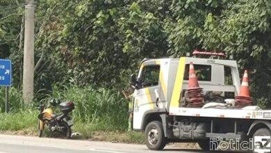Motociclista sofre acidente na Tancredo Neves