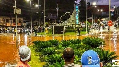 Chuvas geram o caos em Cajamar