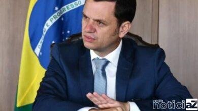 VÍDEO - Ex-ministro Anderson Torres chega ao Brasil e vai preso