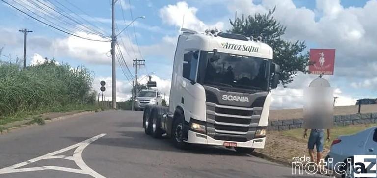 Carreta com carga de arroz é roubada em Cajamar