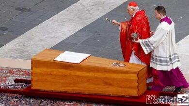 Funeral do Papa Emérito Bento XVI é realizado na Praça São Pedro