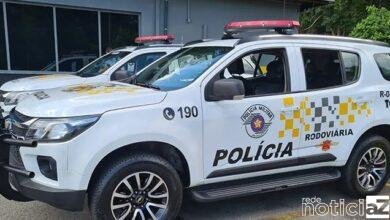 Motociclista é preso após provocar acidente em estrada de Cabreúva