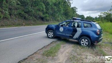 Homem é baleado após ter moto roubada na Rodovia Edgar Maximo Zambotto