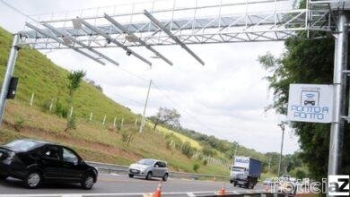 Acidente envolvendo dois veículos deixa uma pessoa ferida em Itatiba