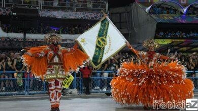 Especialista critica ausência de negros no júri das escolas de samba