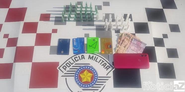 Dupla é presa acusado de tráfico no meio da folia em Jundiaí