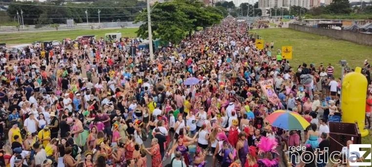 Bloco do "Chupa" abre o Carnaval de Rua de Jundiaí