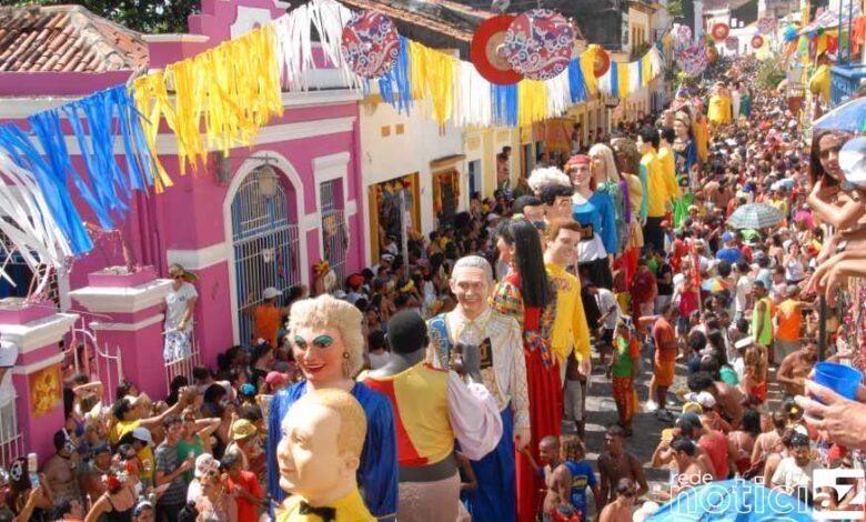 Descubra cinco dicas de curtir o Carnaval sem gastar