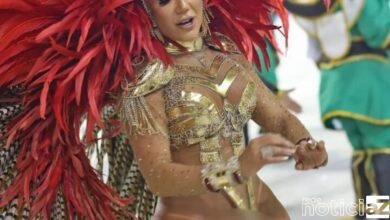 Francine Carvalho Ferreira, que também é musa da Gaviões da Fiel, da capital, 'descolar' do corpo durante o samba.