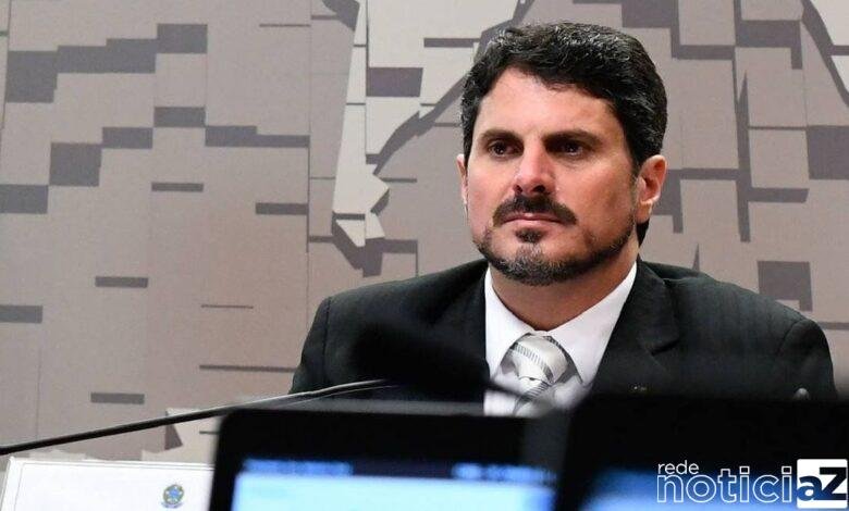 Marcos do Val diz que Daniel Silveira planejava golpe de Estado