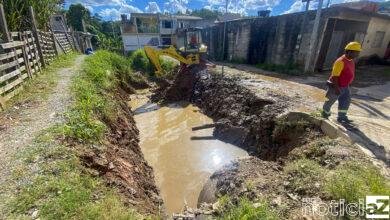 Limpeza de córregos é intensificada em Cajamar para evitar enchentes
