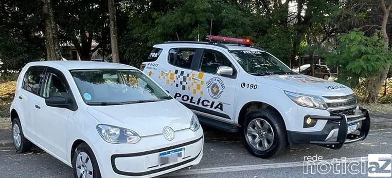 Carro roubado é recuperado e motorista é preso em Jundiaí
