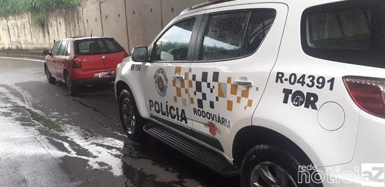 Homem é preso com carro clonado na Bandeirantes