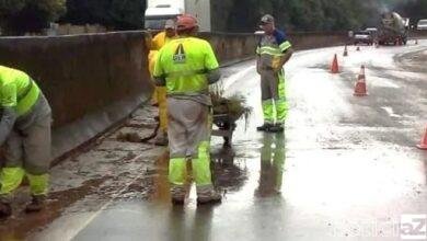 VÍDEO - Chuva forte alaga estrada de Itatiba