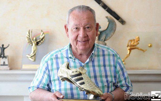 Futebol perde a lenda Just Fontaine aos 89 anos