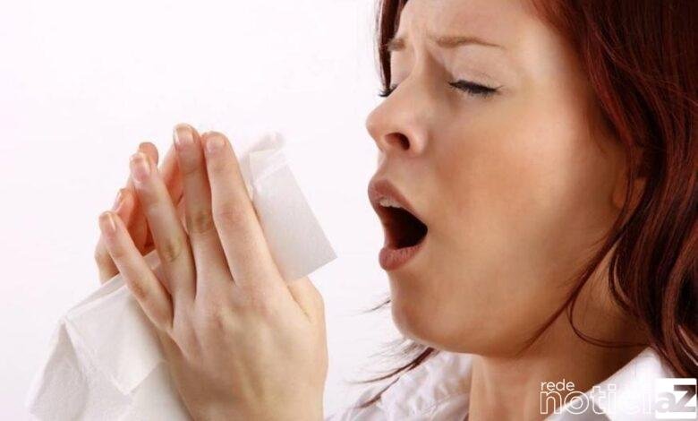 Como amenizar os sintomas da rinite alérgica para melhorar as noites de sono