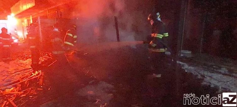 Madeireira é alvo de incêndio criminoso em Jundiaí